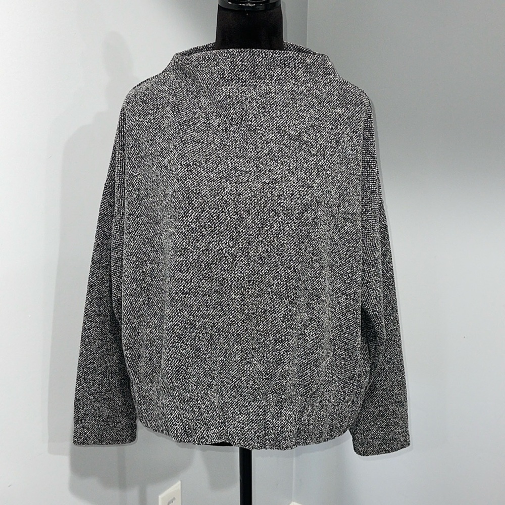 Prologue size XL mock neck top sweater gray white